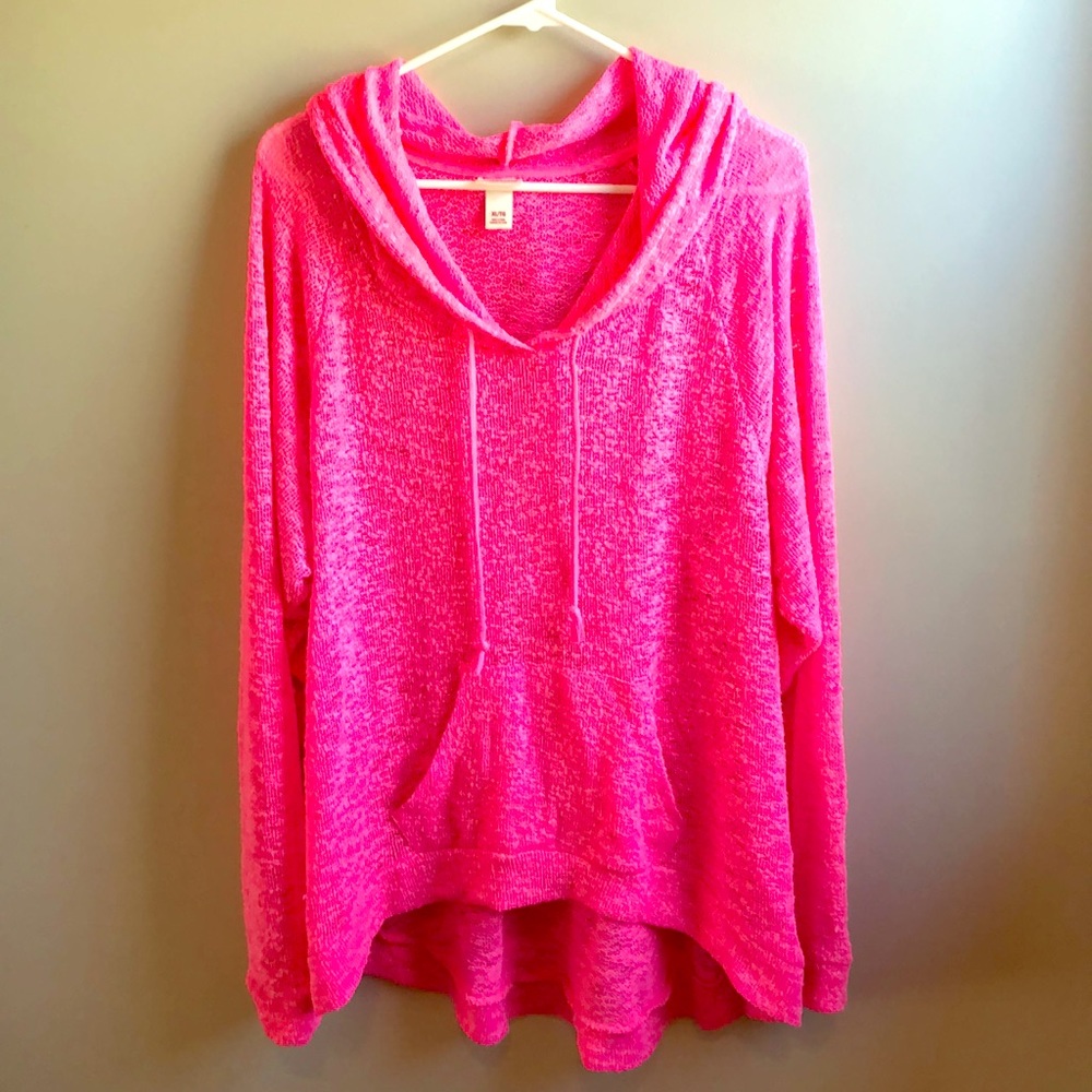 Bright pink light sweatshirt size XL